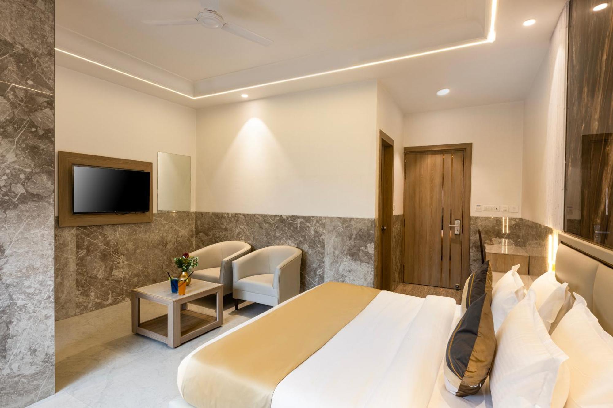 The Orion Hotel Era - Delhi Airport Ню Делхи Екстериор снимка