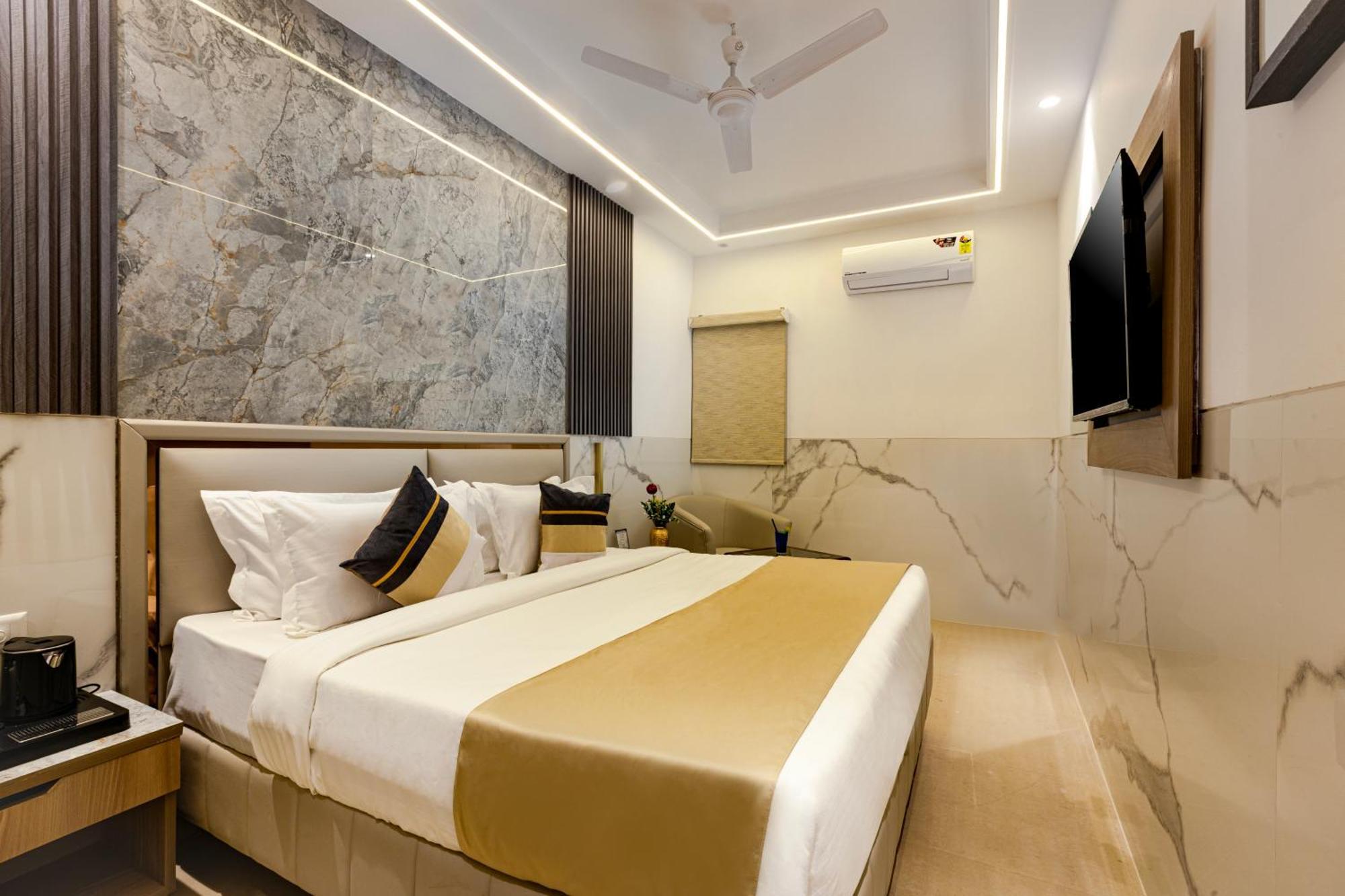 The Orion Hotel Era - Delhi Airport Ню Делхи Екстериор снимка